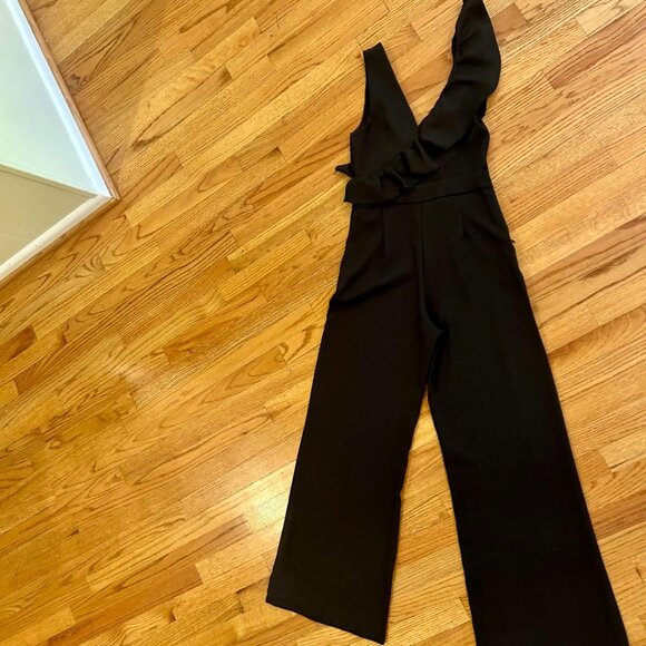 LuLu's Sure to Be Seen Black Sleeveless Ruffled Jumpsuit (Women Size SMALL) - Picture 6 of 7